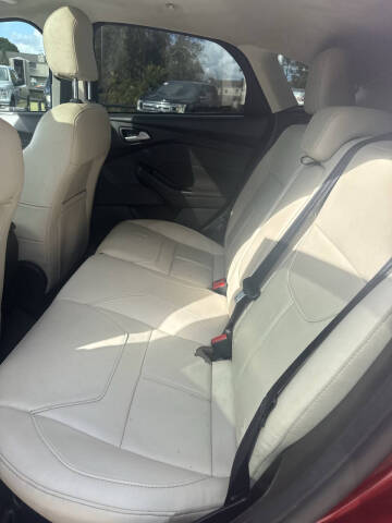 2017 Ford Focus Titanium