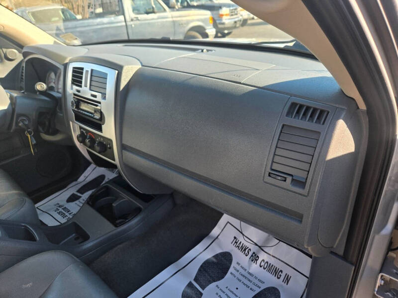 2005 Dodge Dakota Laramie