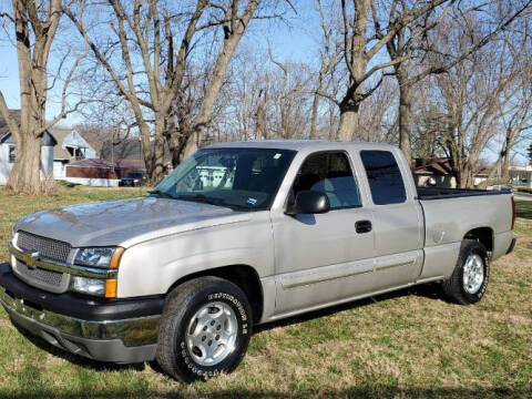 2004 Chevrolet Silverado 1500 SS Classic for sale at Classic Car Deals in Cadillac MI