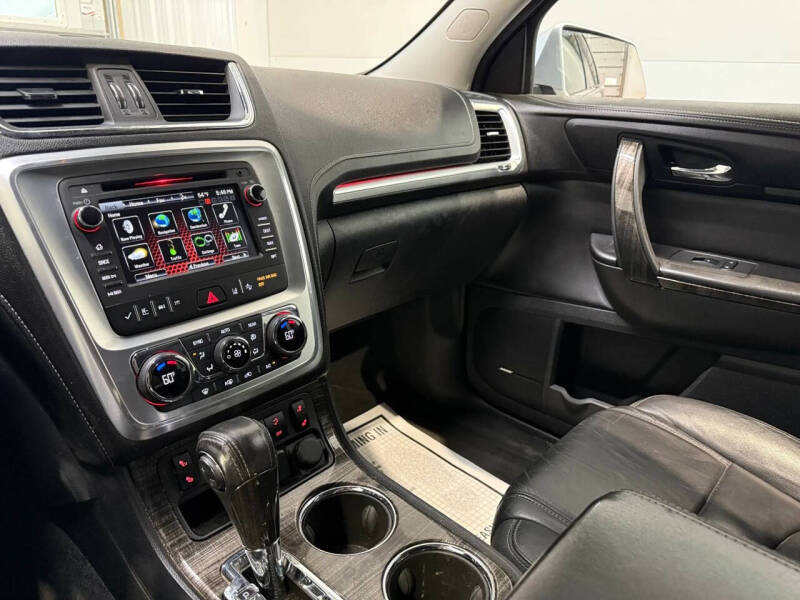 2016 GMC Acadia SLT-1