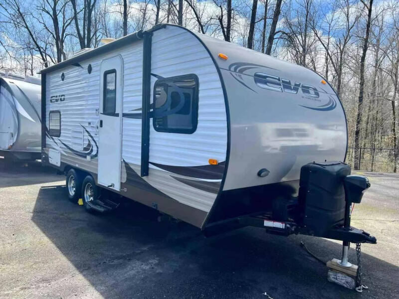 2015 Forest River Evo