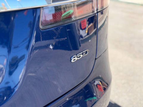 2015 Tesla Model S 85D