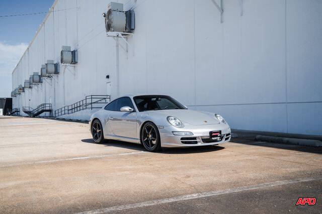 2005 Porsche 911 Carrera