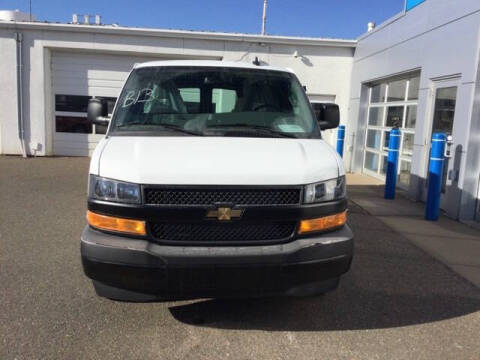 2025 Chevrolet Express 3500