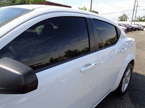 2013 Dodge Avenger SE