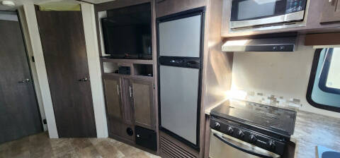 2018 Keystone RV SunSet Trail Super Lite