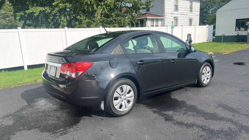 2013 Chevrolet Cruze LS Auto