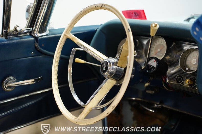 1959 Ford Thunderbird