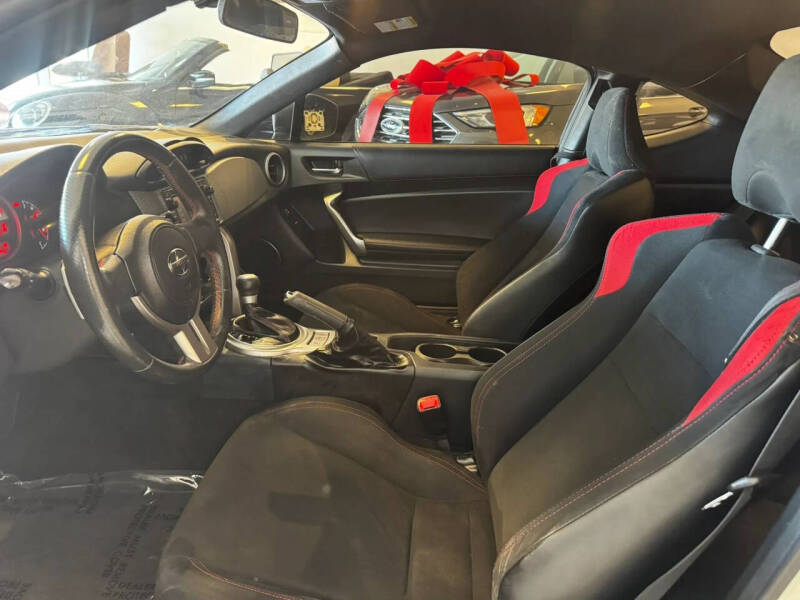 2015 Scion FR-S