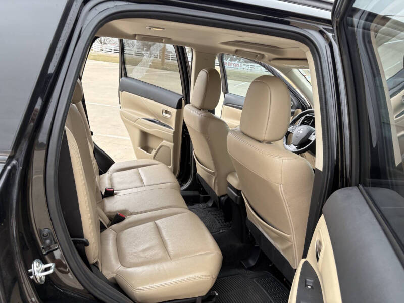 2016 Mitsubishi Outlander SEL