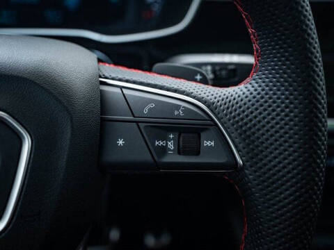 2025 Audi Q3 quattro S line Prem Plus 45 TFSI