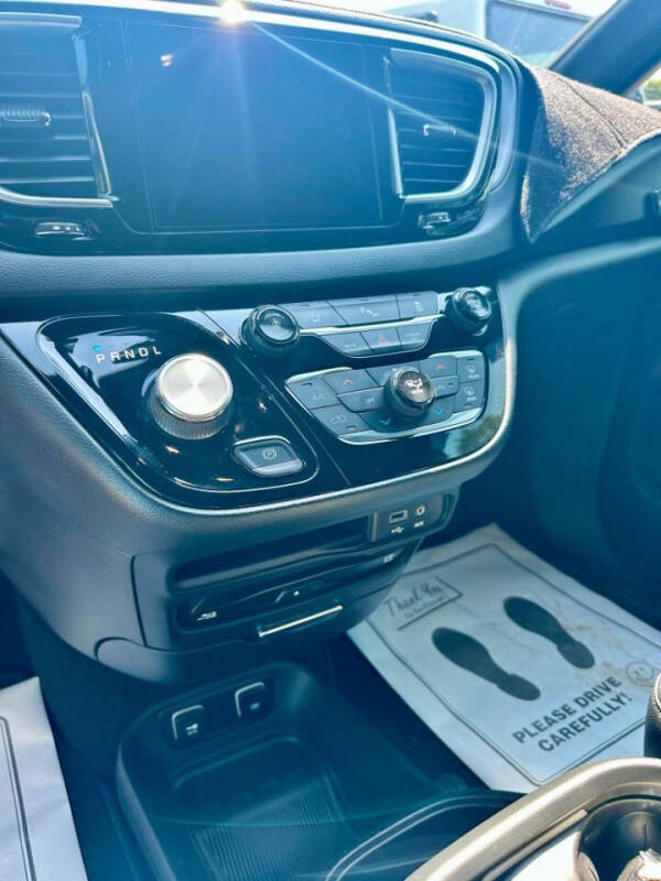 2019 Chrysler Pacifica Limited