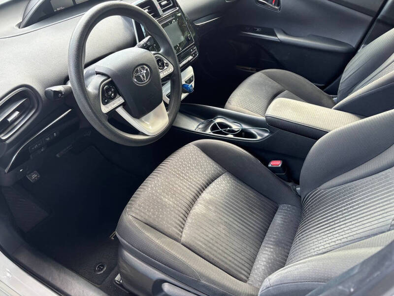 2018 Toyota Prius Two