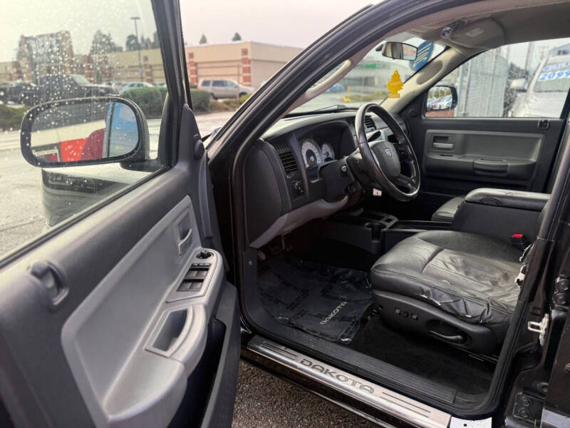 2011 RAM Dakota Laramie