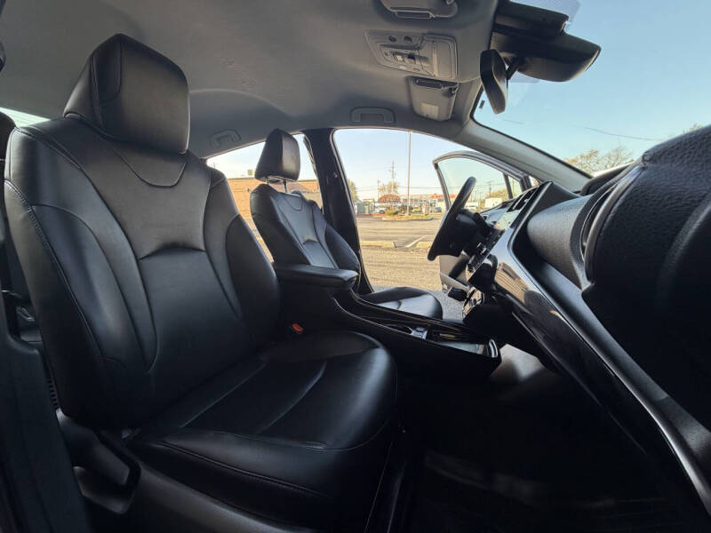 2021 Toyota Prius XLE