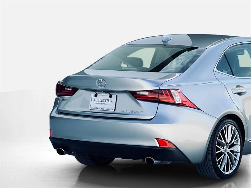 2015 Lexus IS 250