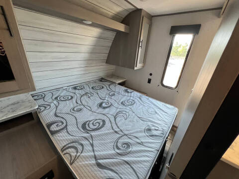 2024 Coleman Lantern