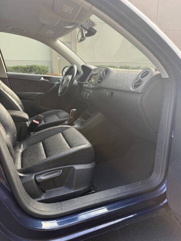 2016 Volkswagen Tiguan 2.0T SE