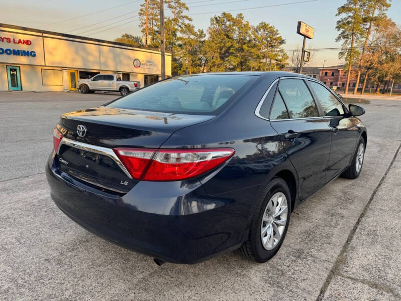 2016 Toyota Camry LE