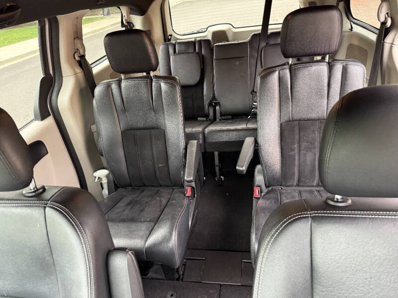 2017 Dodge Grand Caravan SXT