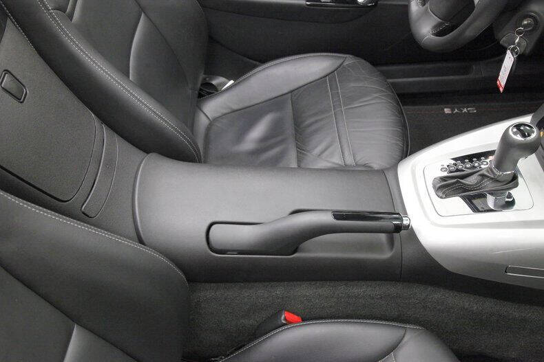 2007 Saturn SKY Red Line