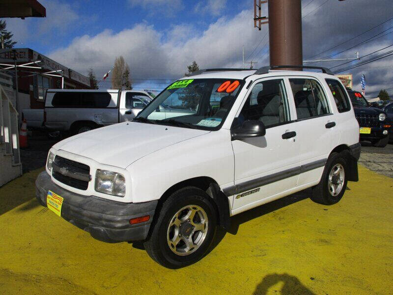 2000 Chevrolet Tracker