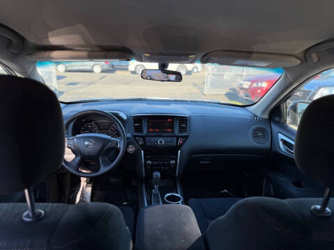 2013 Nissan Pathfinder S