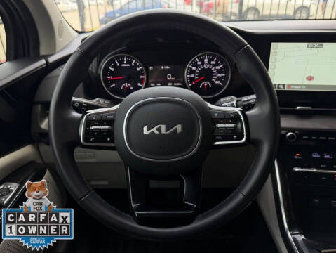 2024 Kia Carnival EX