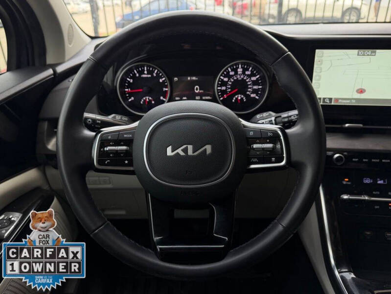 2024 Kia Carnival EX