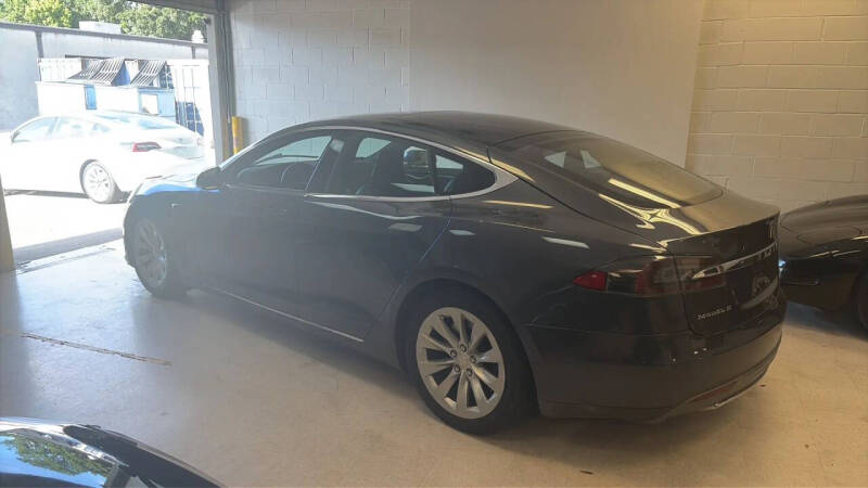 2017 Tesla Model S