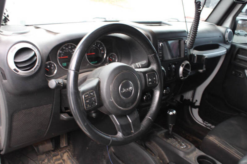 2016 Jeep Wrangler Unlimited Sahara