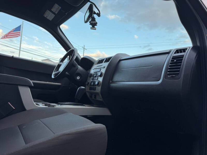 2010 Ford Escape XLT