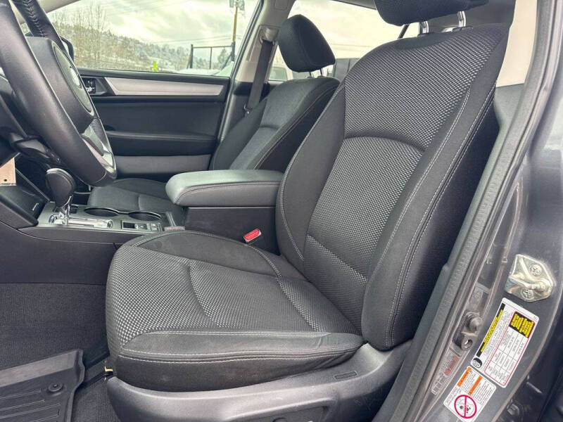 2019 Subaru Outback 2.5i Premium