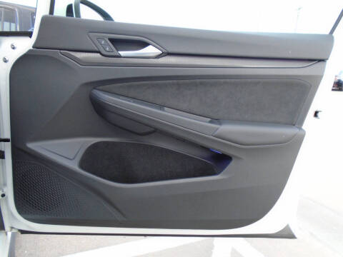 2024 Volkswagen Golf GTI S