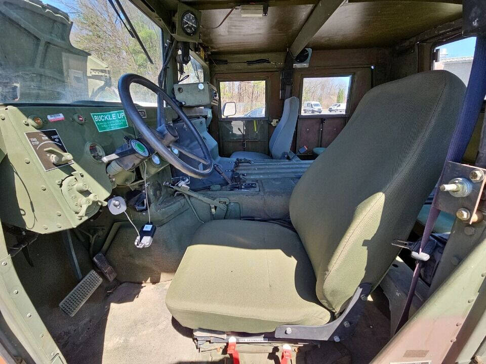 2001 HUMMER H1 for sale at Union Sales & Service in Valley Falls, NY