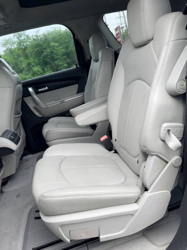 2008 GMC Acadia SLT-2