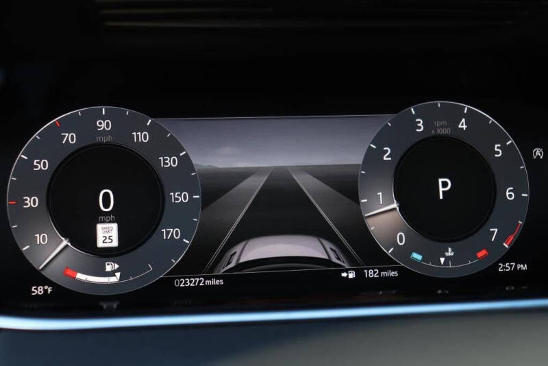 2023 Land Rover Range Rover Evoque P250 SE