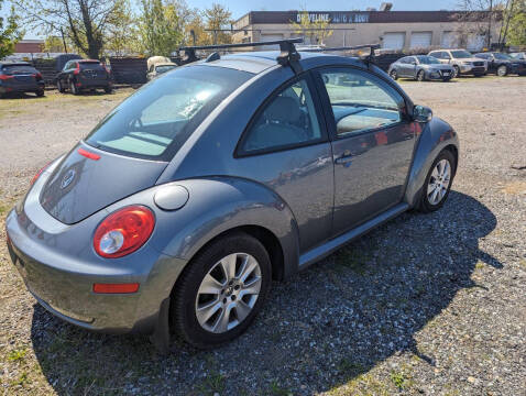2008 Volkswagen New Beetle S