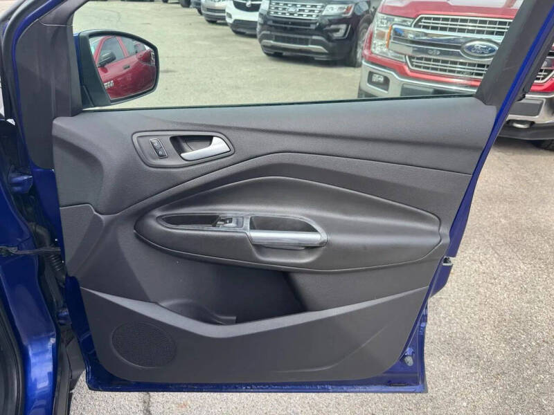 2015 Ford Escape SE