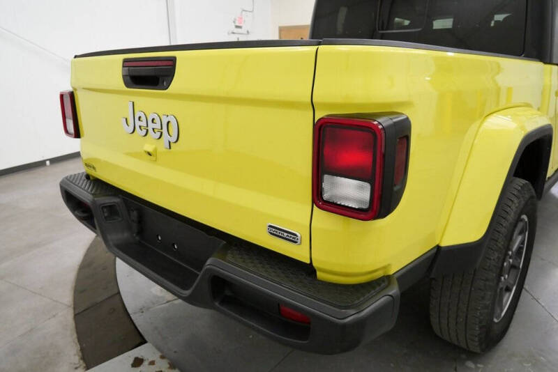 2023 Jeep Gladiator Overland