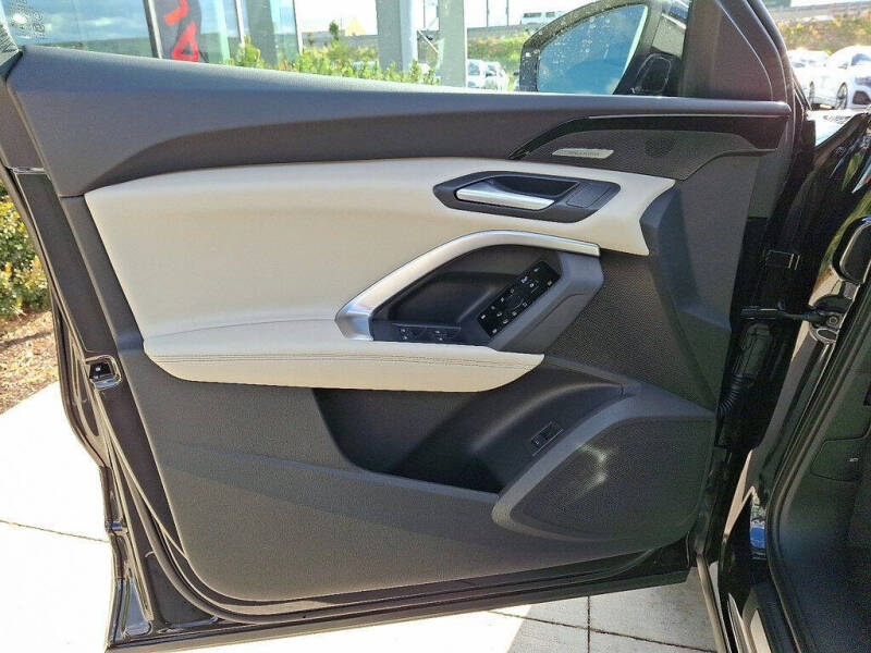 2025 Audi Q5 quattro Premium Plus TFSI