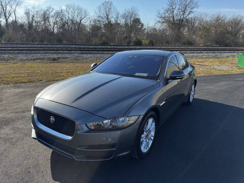 2017 Jaguar XE 25t Premium