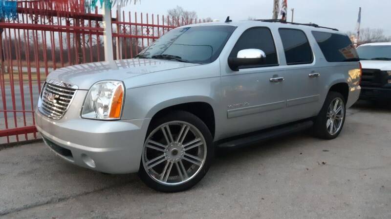 2013 GMC Yukon XL for sale at Shaks Auto Sales Inc in Fort Worth TX