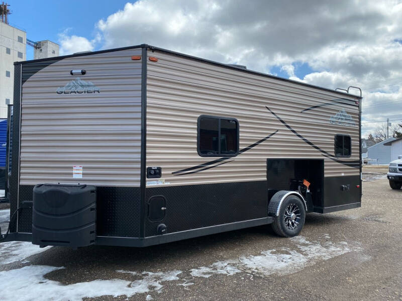 2022 Glacier 17’ RV EXPLORER