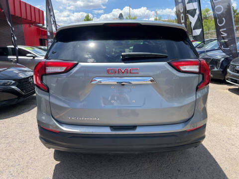 2024 GMC Terrain SLE