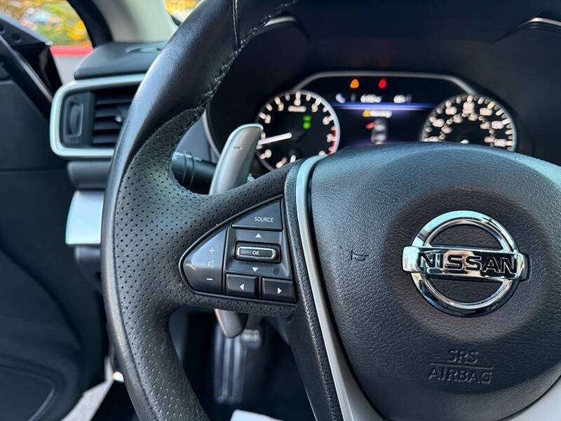 2017 Nissan Maxima 3.5 SR