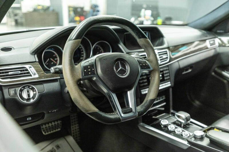 2015 Mercedes-Benz E-Class E 63 AMG S-Model