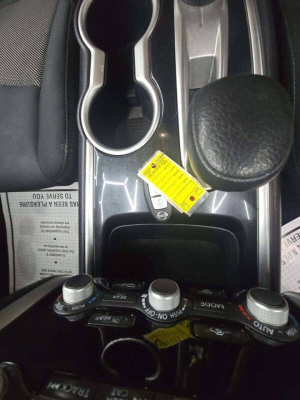 2019 Nissan Pathfinder S