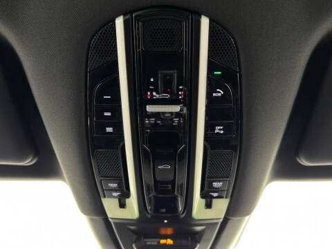 2023 Porsche Cayenne