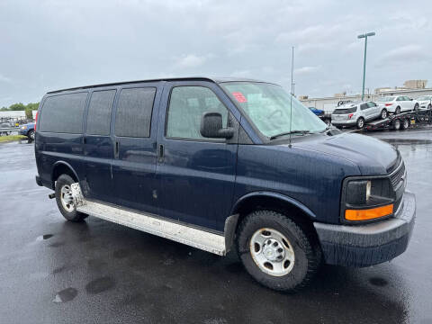 2009 Chevrolet Express LT 2500